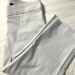 Capri white pants